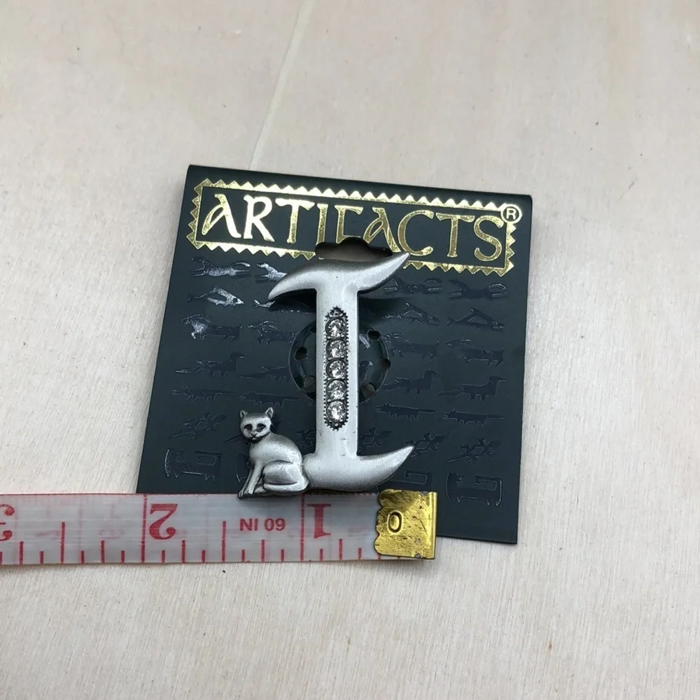 JJ Jonette Jewelry Artifacts Initial Letter I Cat Brooch Vintage. Statement.